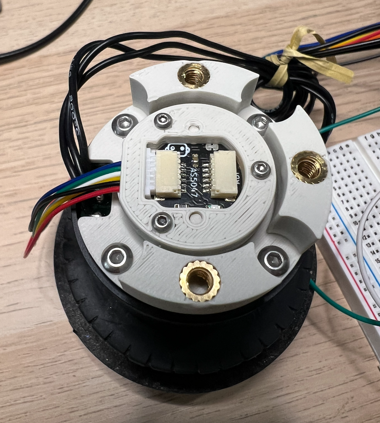 AS5047P encoder mounted to the back of the gimbal motor